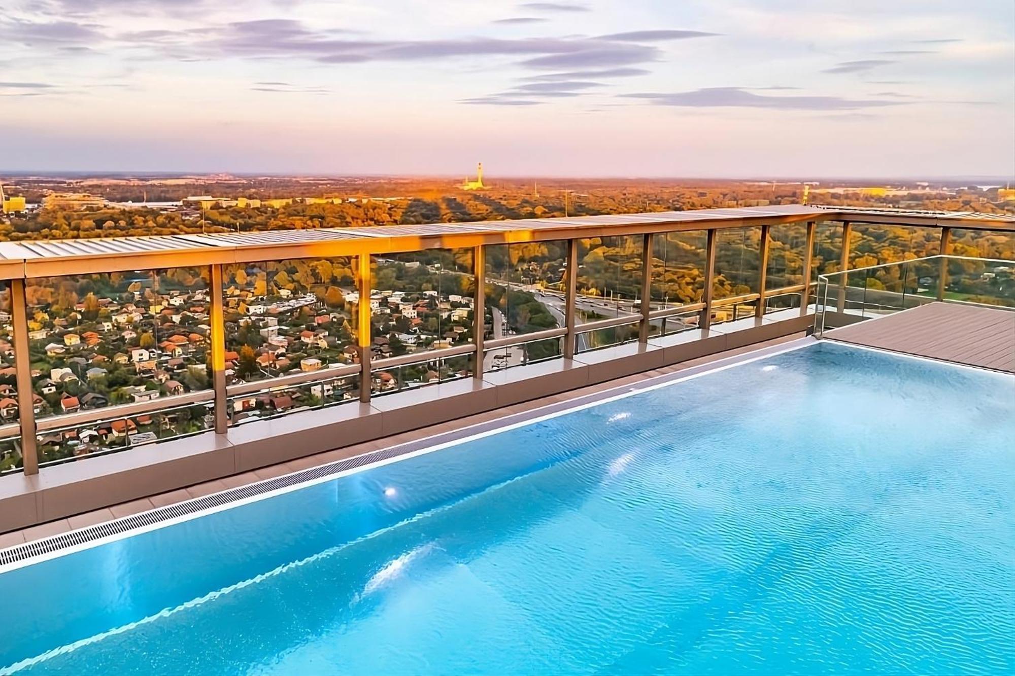 Luxury Penthouse I Rooftop Pool I Self Check-In Wien Exterior foto