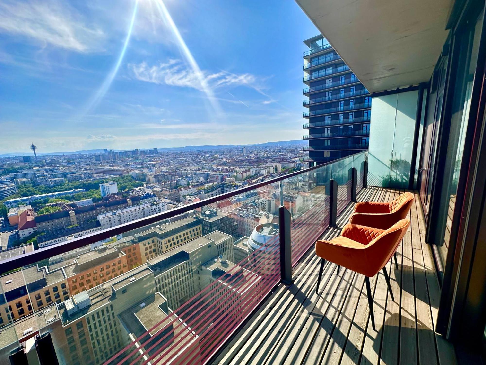 Luxury Penthouse I Rooftop Pool I Self Check-In Wien Exterior foto